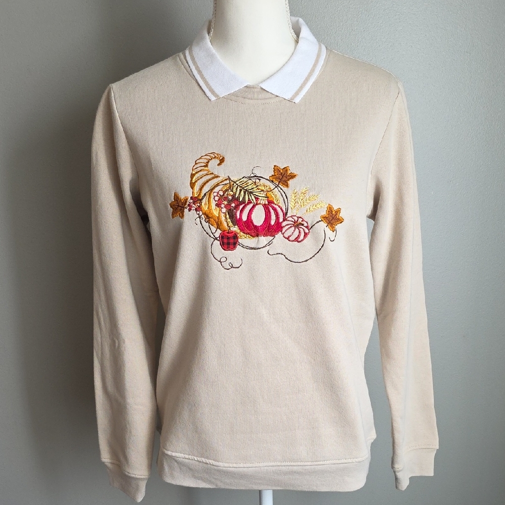 Thanksgiving Sweatshirt with Collar Size Small